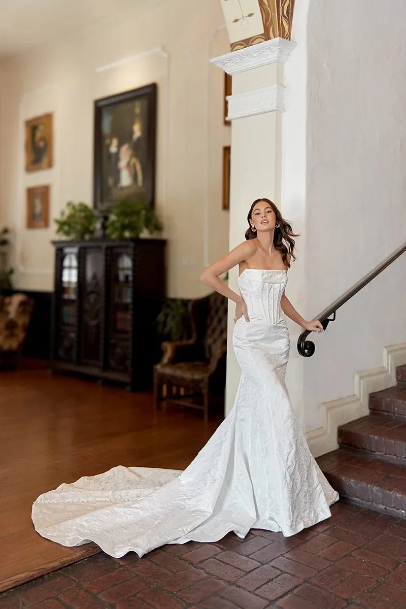 Anna Wedding Dress | VOWALISSE