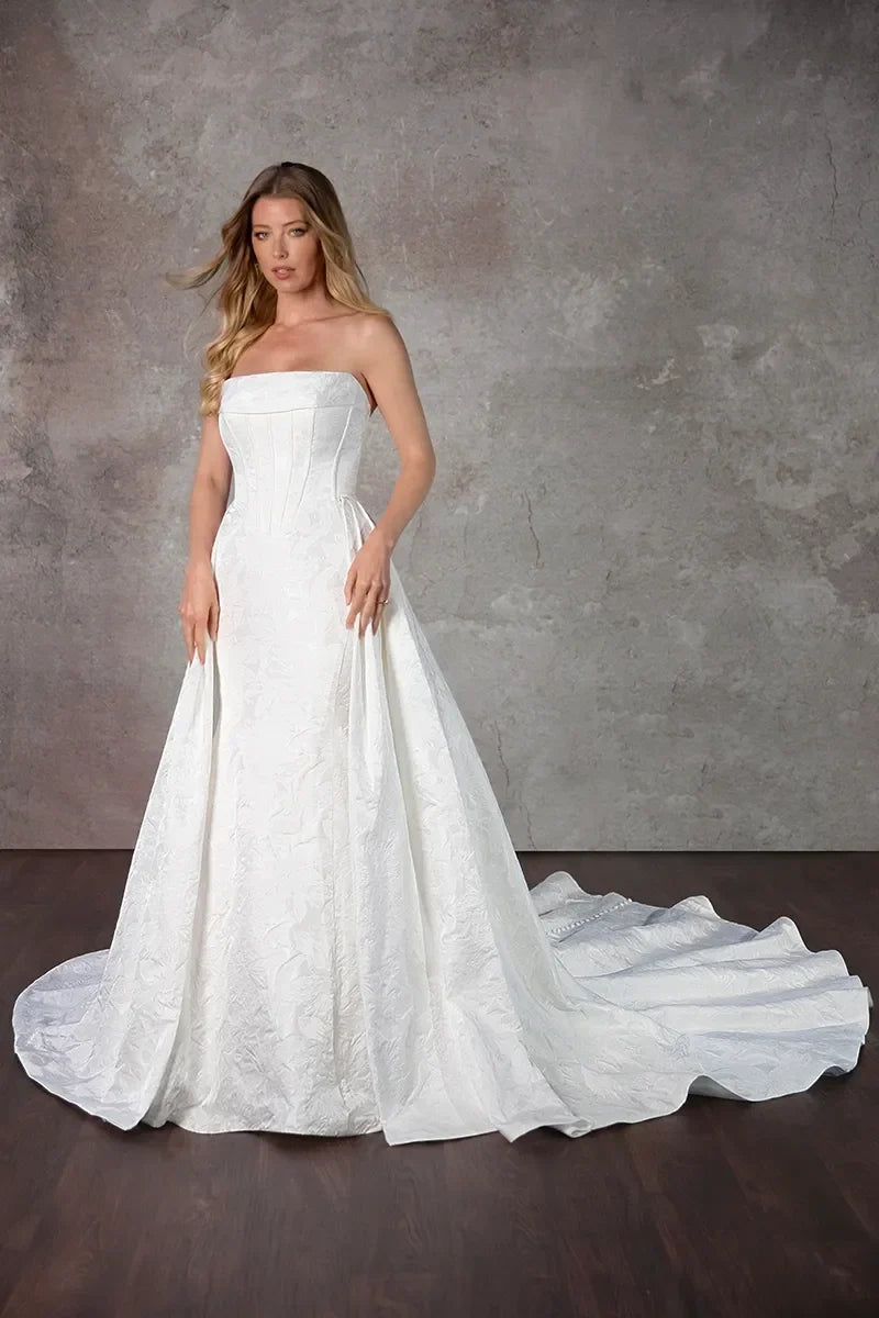 Anna Wedding Dress VOWALISSE bridal gown – view 5
