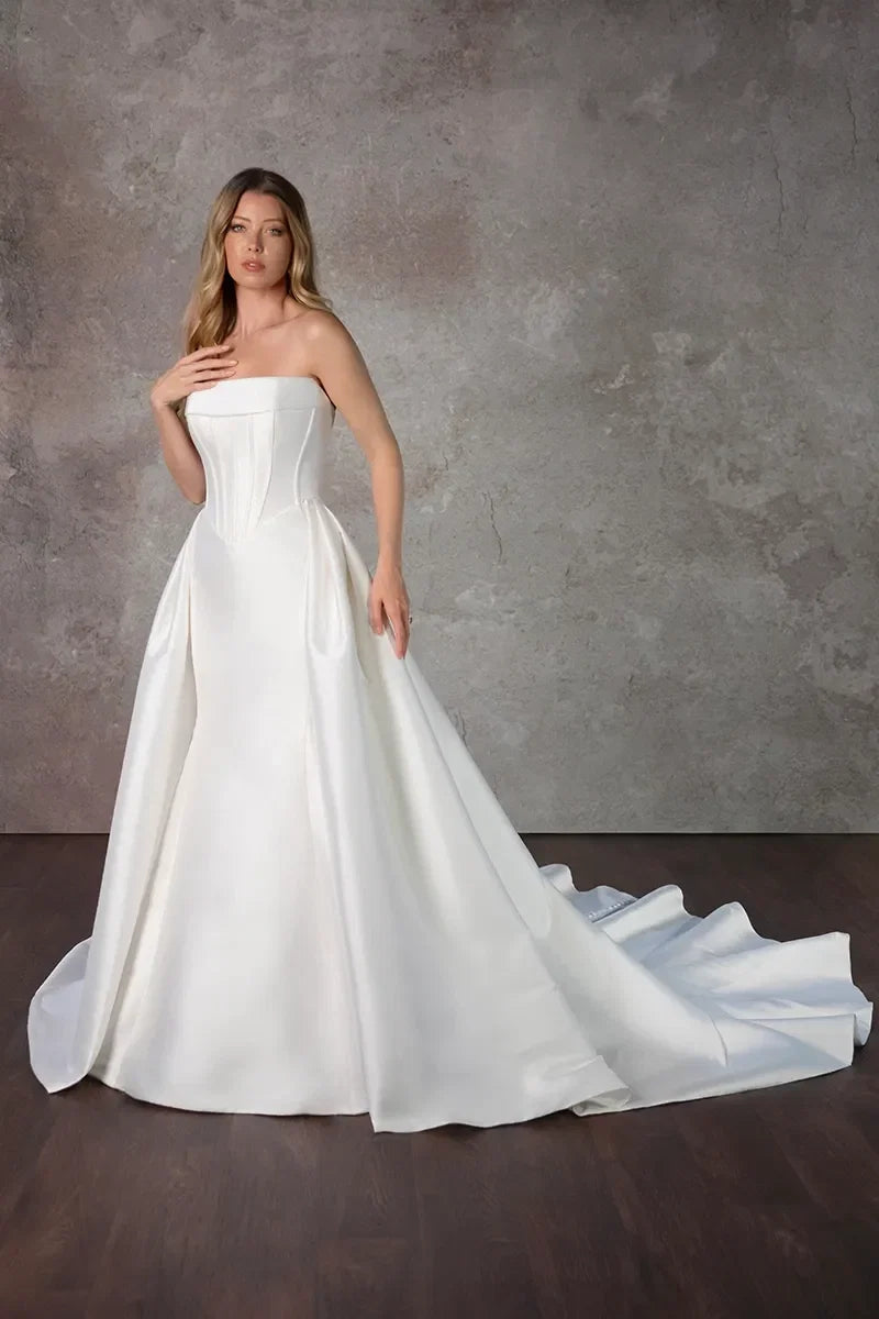 Anna Wedding Dress VOWALISSE bridal gown – view 6