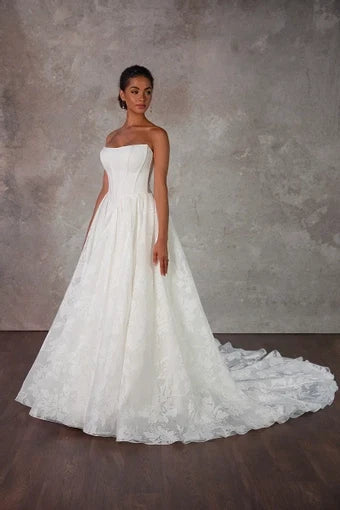 Isadora Wedding Dress VOWALISSE bridal gown – view 3