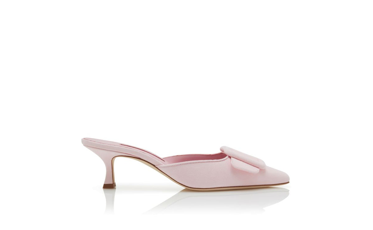 Genevieve Flame Pink Pointed Toe Mules – side profile showing pink pointed toe, suede, Vowalisse