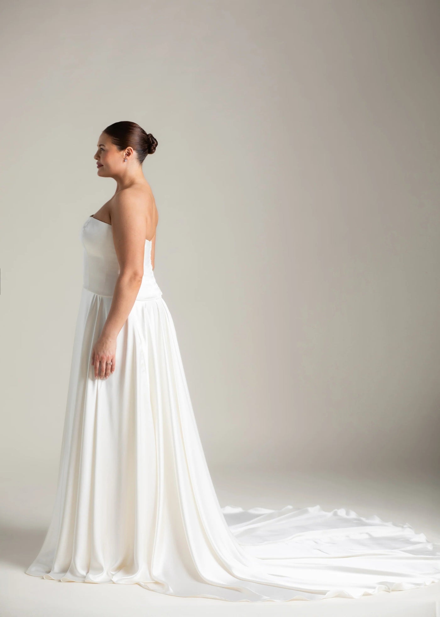 Aitana Wedding Dress VOWALISSE bridal gown – view 4