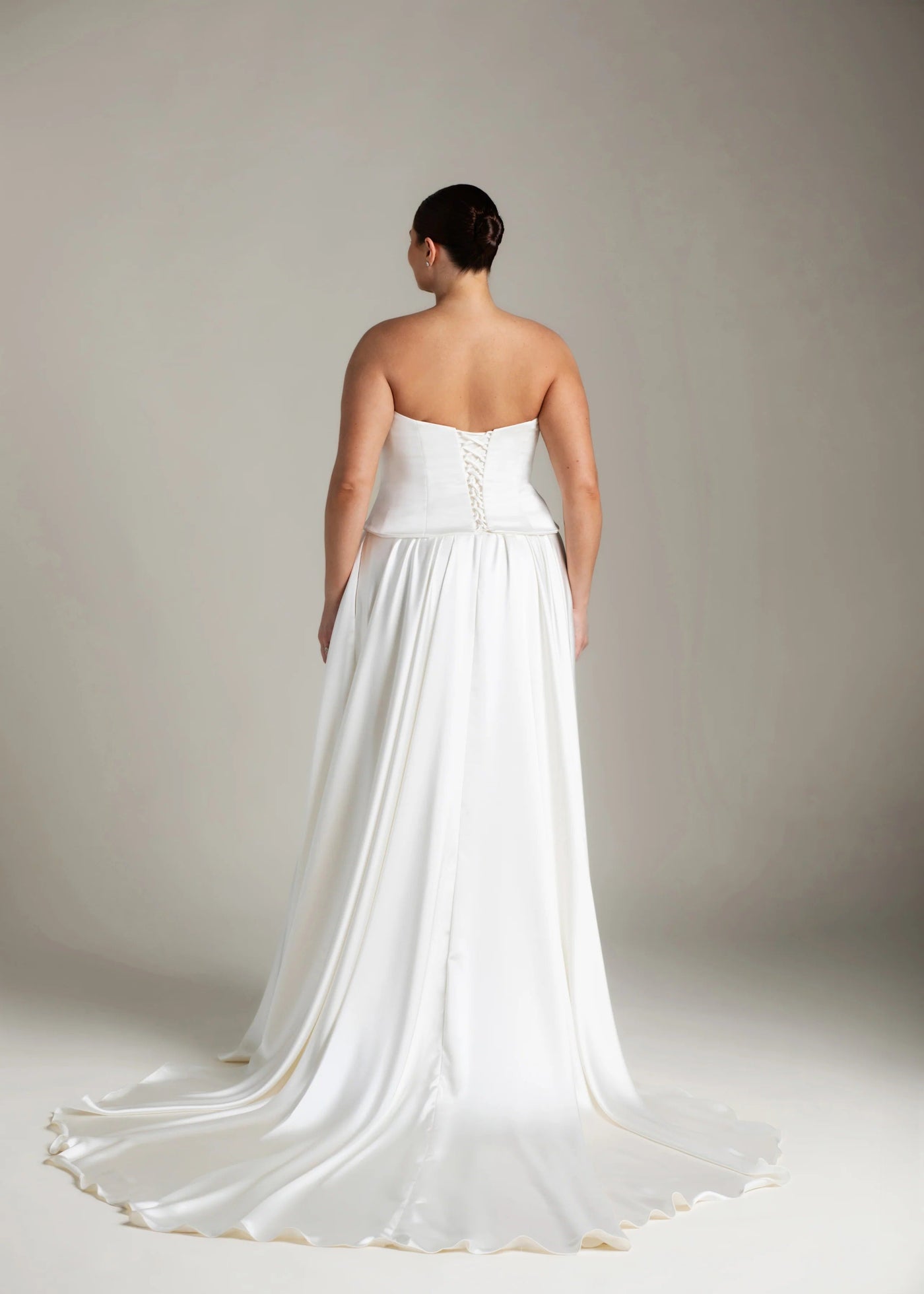 Aitana Wedding Dress VOWALISSE bridal gown – view 5