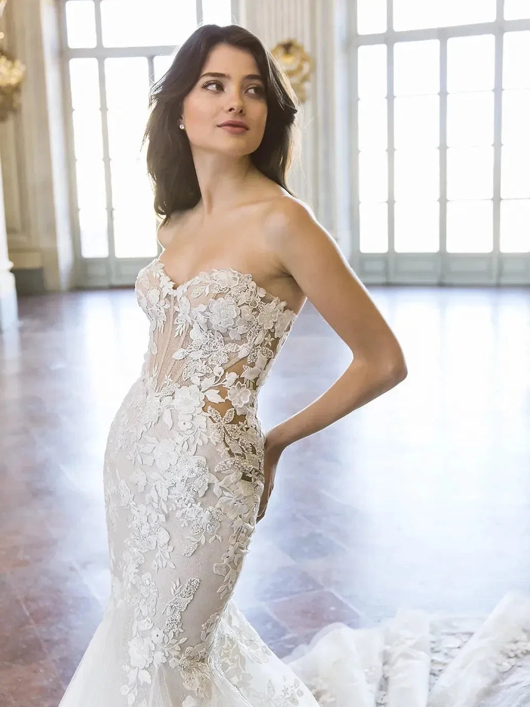 Aglaia Wedding Dress VOWALISSE bridal gown – view 3