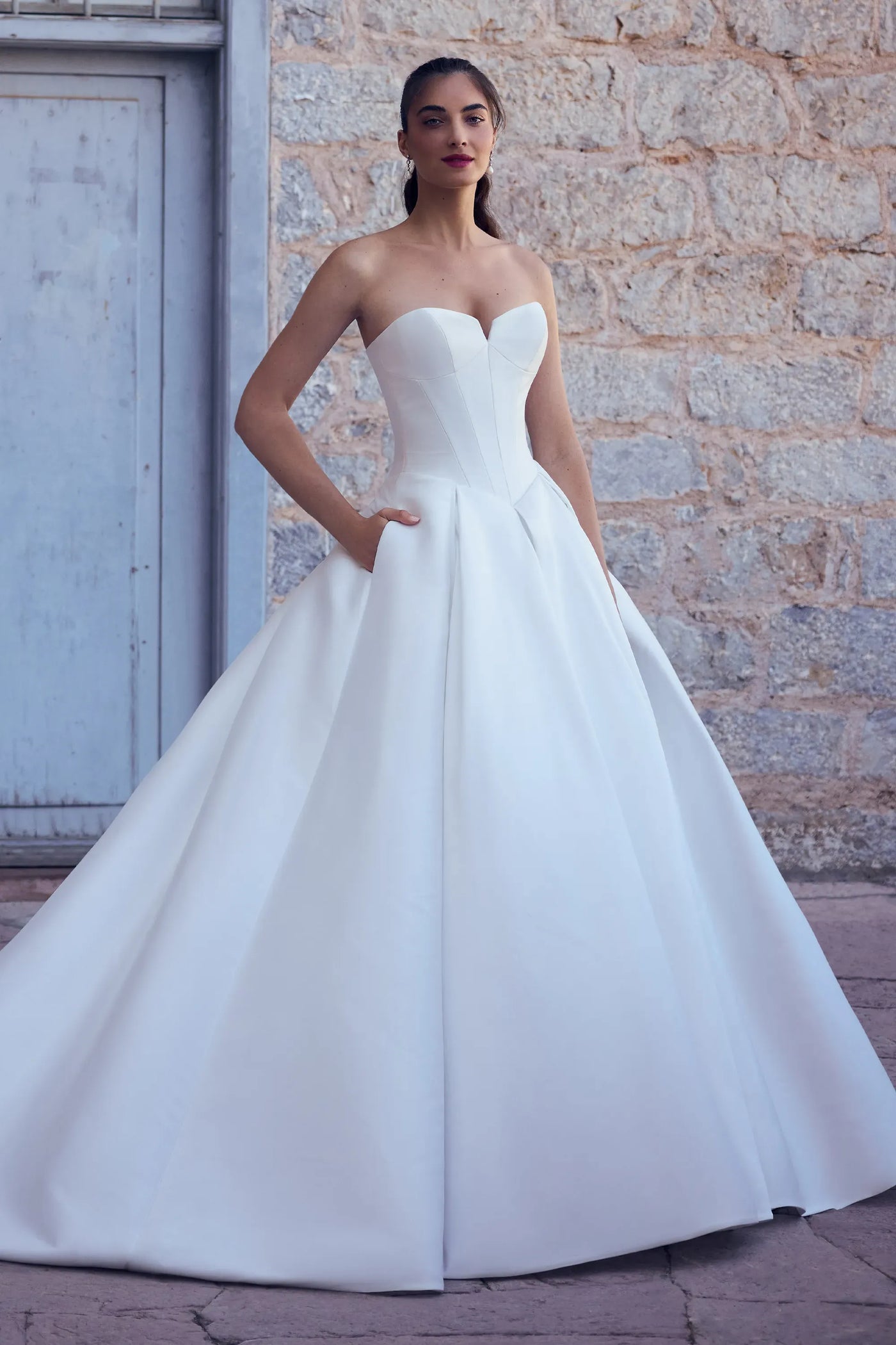 Elli Wedding Dress VOWALISSE bridal gown – view 2